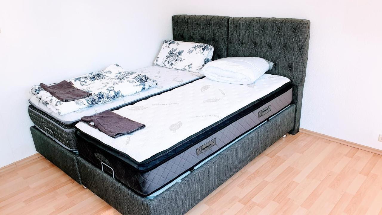 Fmi 9 Accommodation Raunheim Esterno foto