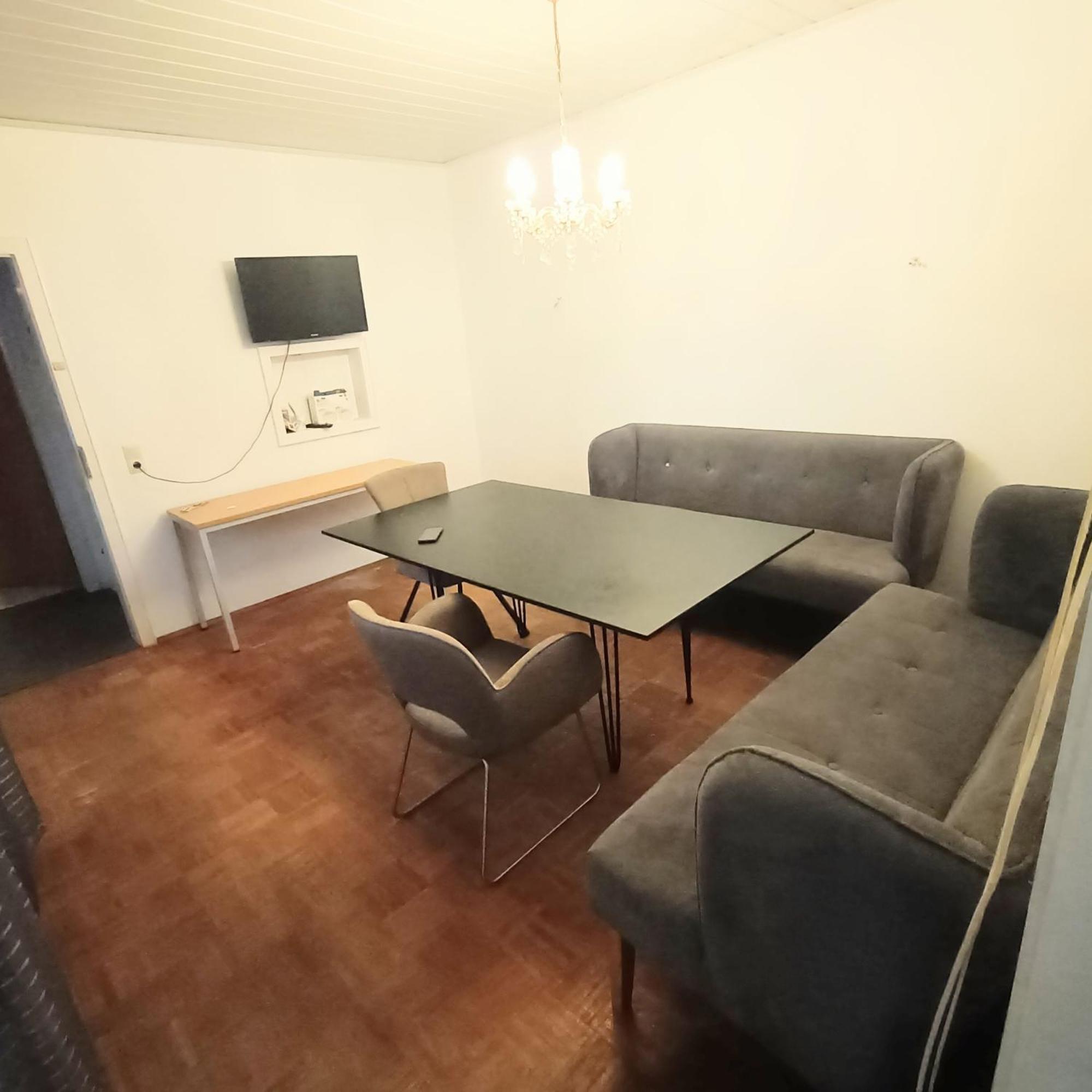 Fmi 9 Accommodation Raunheim Esterno foto