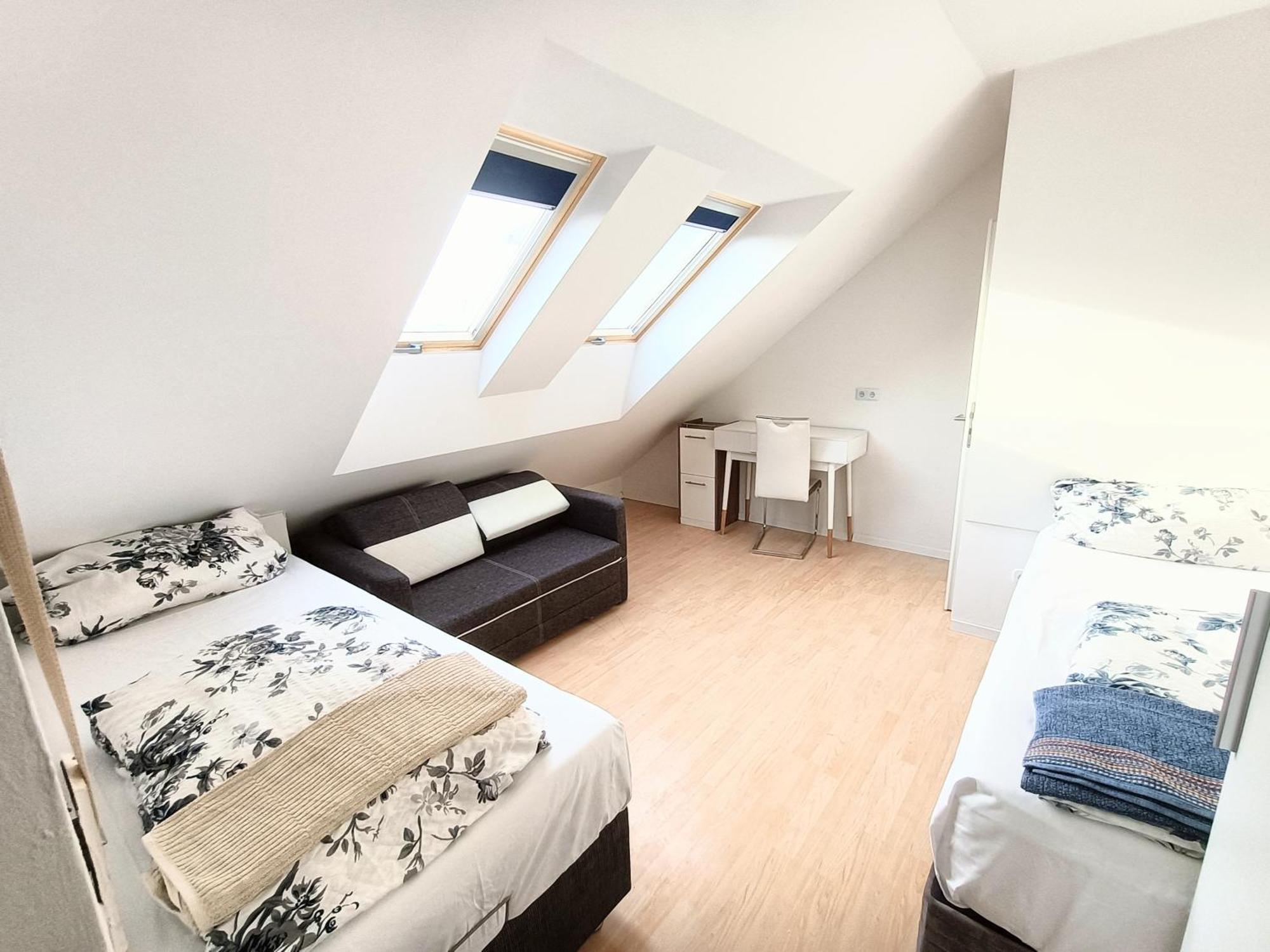 Fmi 9 Accommodation Raunheim Esterno foto
