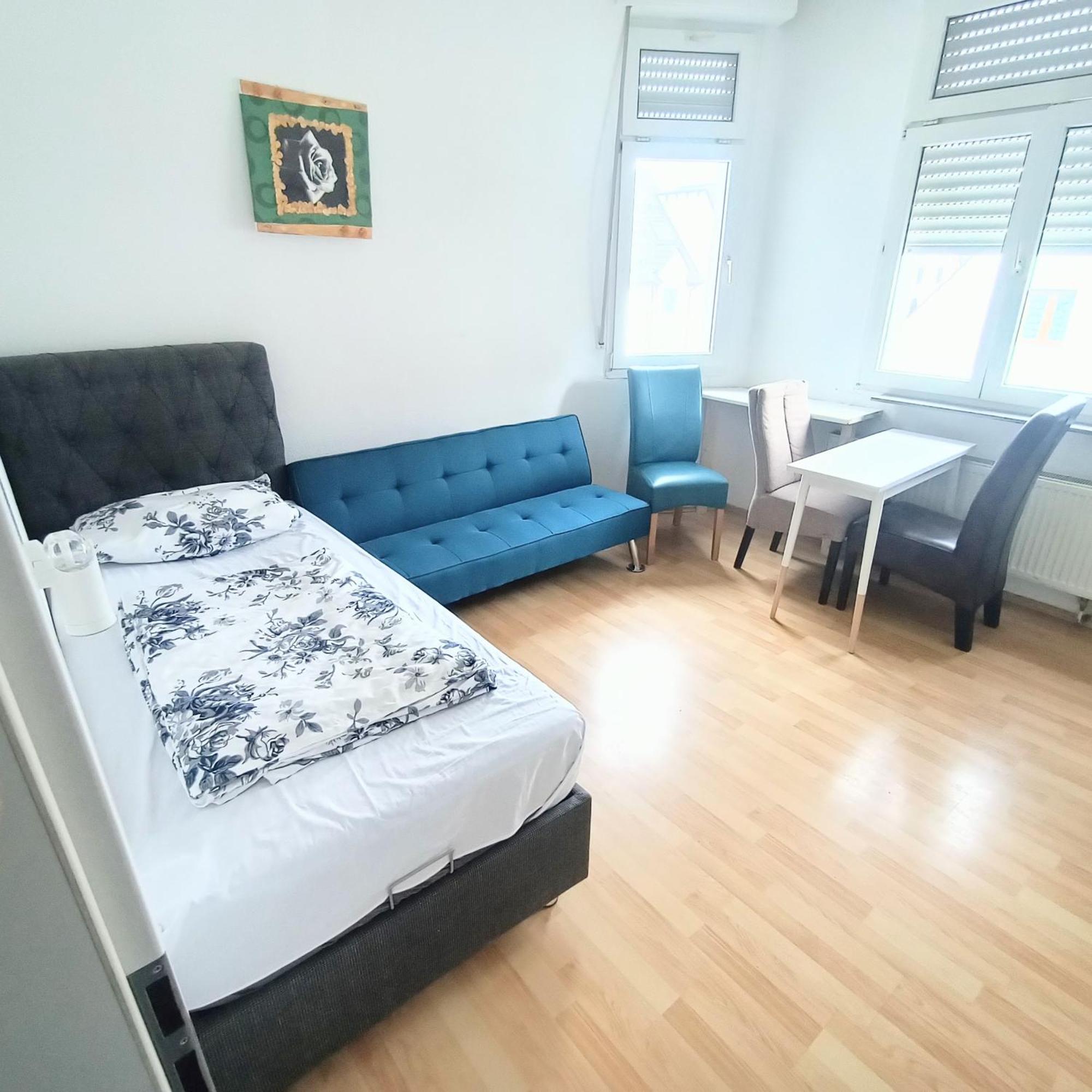Fmi 9 Accommodation Raunheim Esterno foto