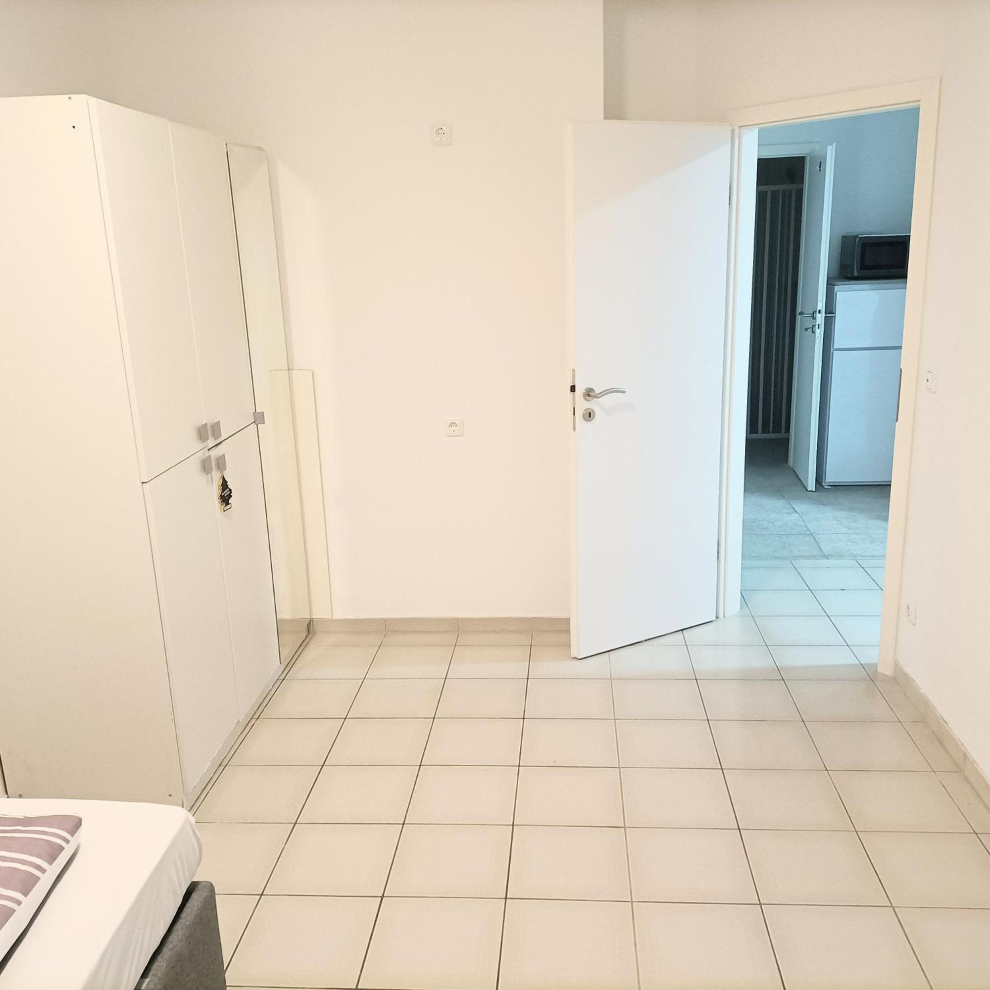 Fmi 9 Accommodation Raunheim Camera foto